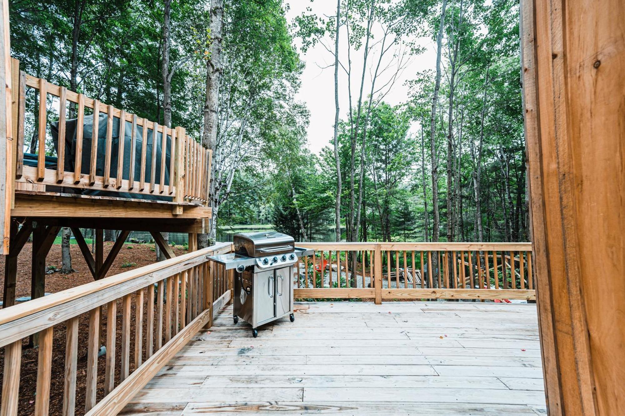 Вілла Moonlight Treehouse At Belgrade Hospitality Екстер'єр фото